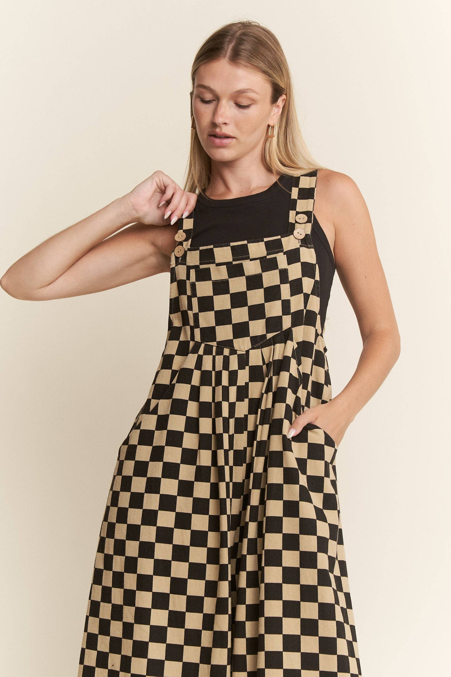CHECKERED WIDE LEG OVERALLS: MOCHA/BLACK