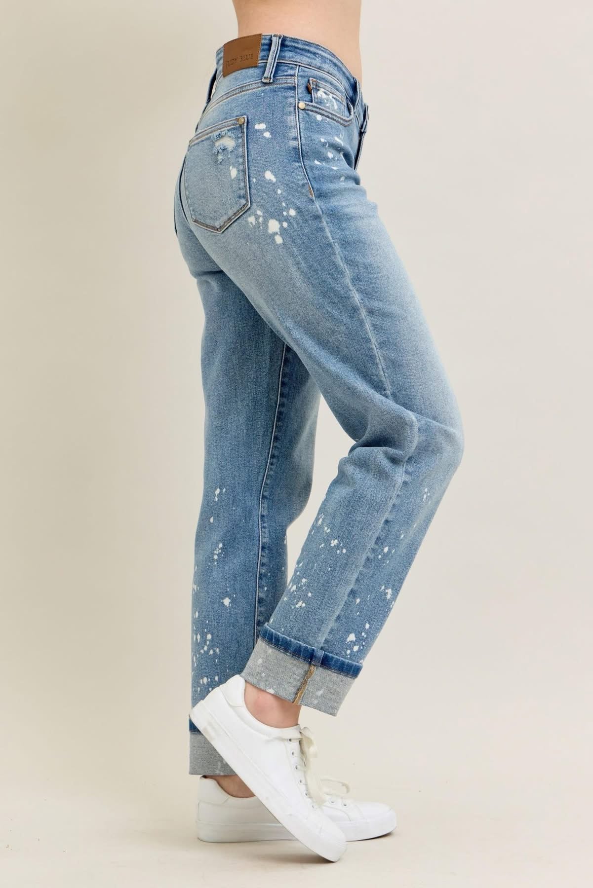 JUDY BLUE BOYFRIEND FIT. MID RISE 88519