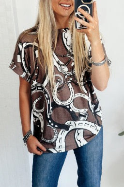 Brown Lucky Horseshoes Graphic Round Neck T-shirt