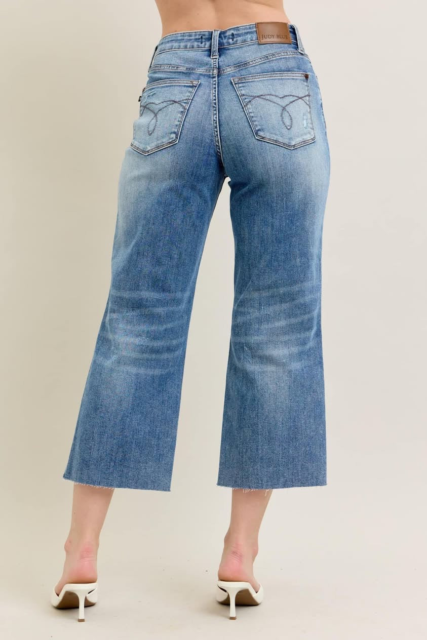 JUDY BLUE WIDE CROP. HIGH WAIST