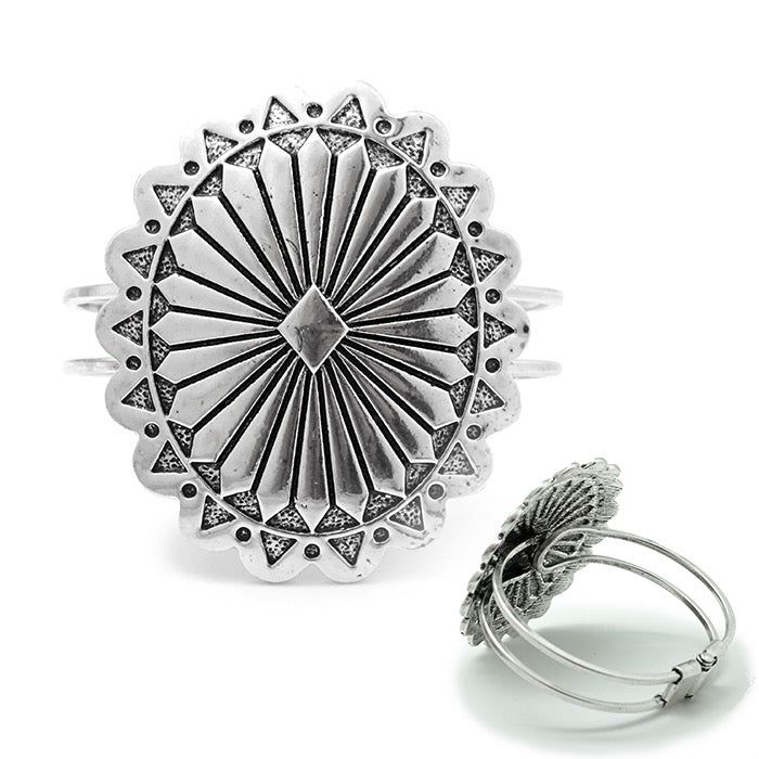 SILVER CONCHO BANGLE BRACELET