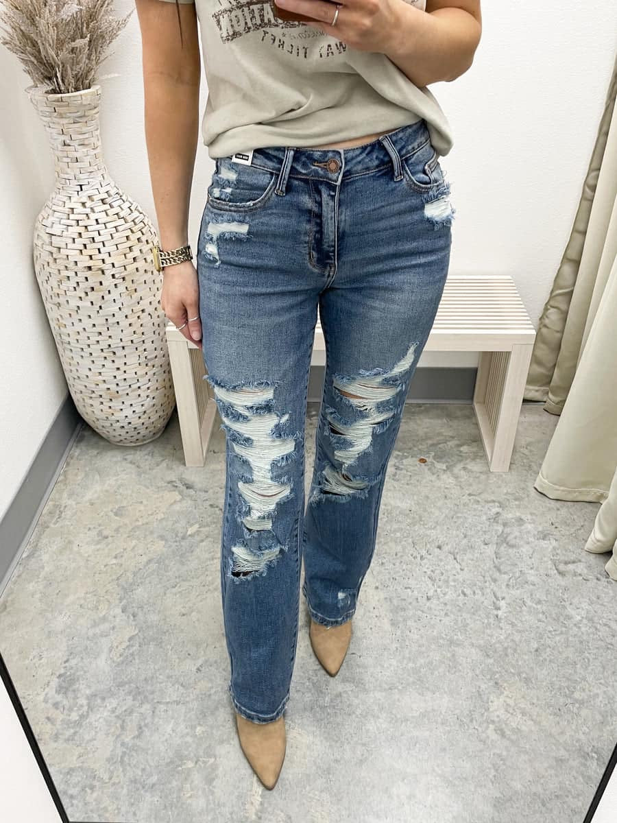 Judy Blue straight leg distressed