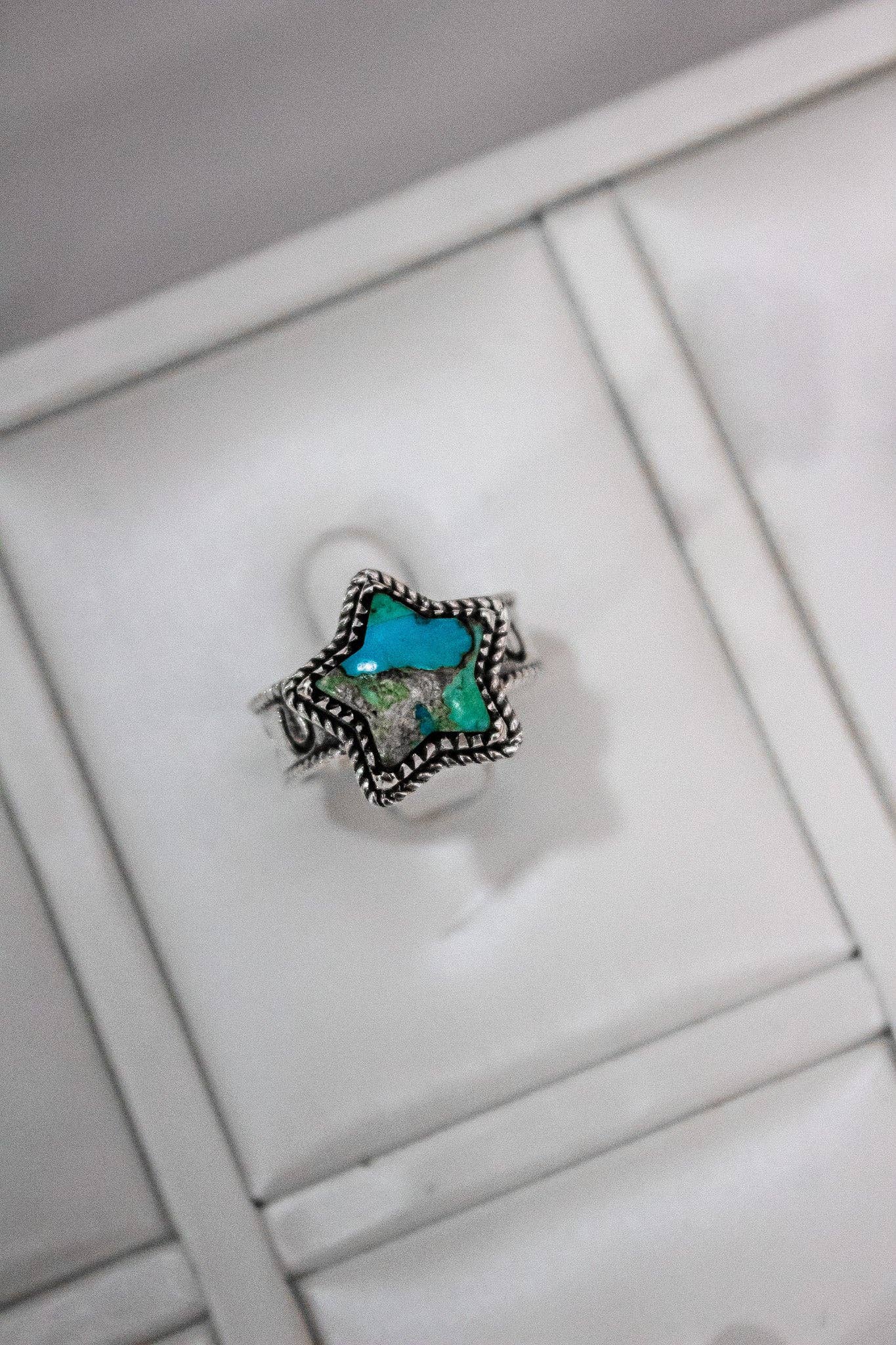 Starry Stamped Sterling Ring: Kingman Turquoise / 7