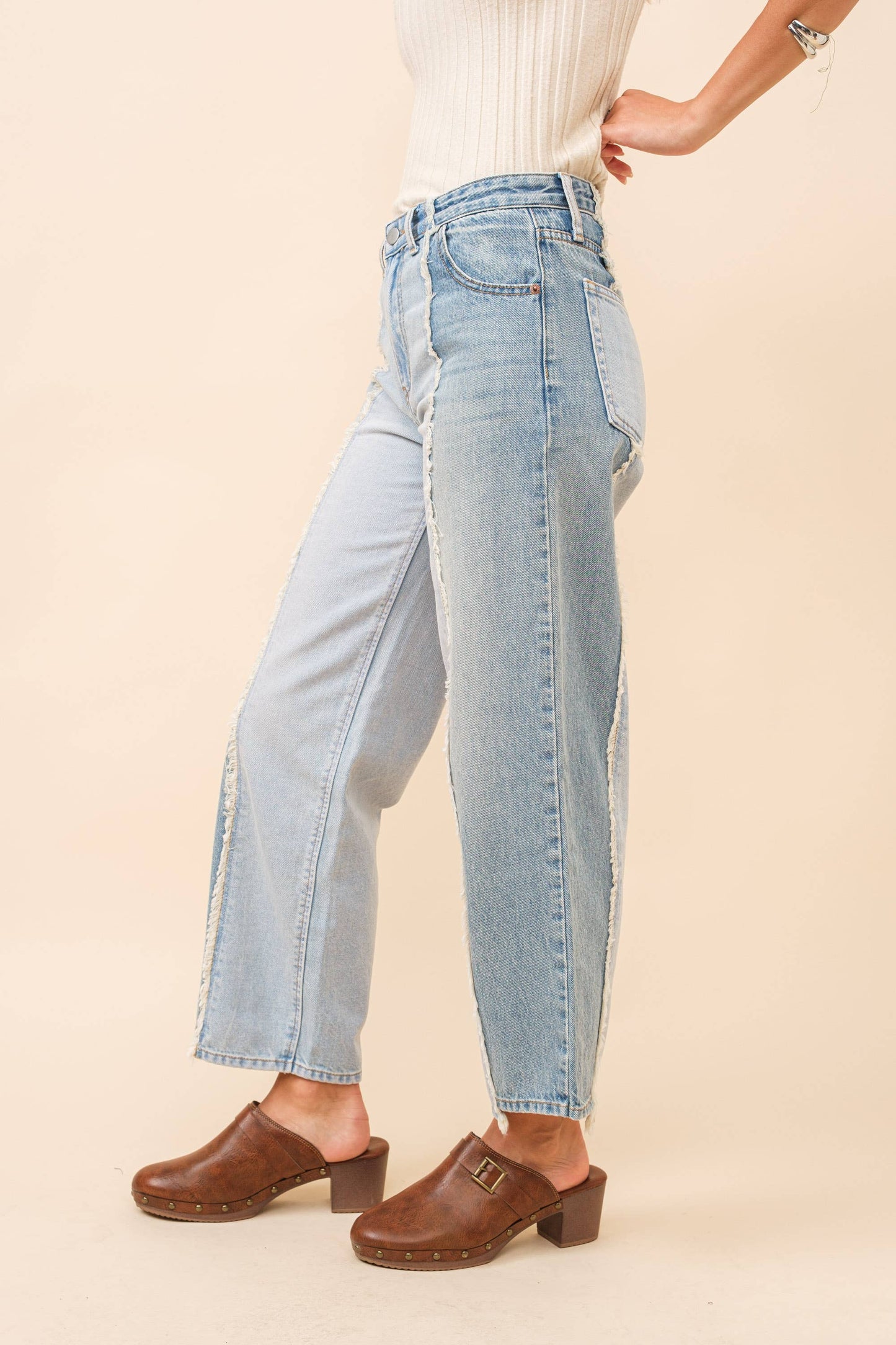 63004P - Crop Baggy Wide Leg Dad Jeans: LIGHT WASH