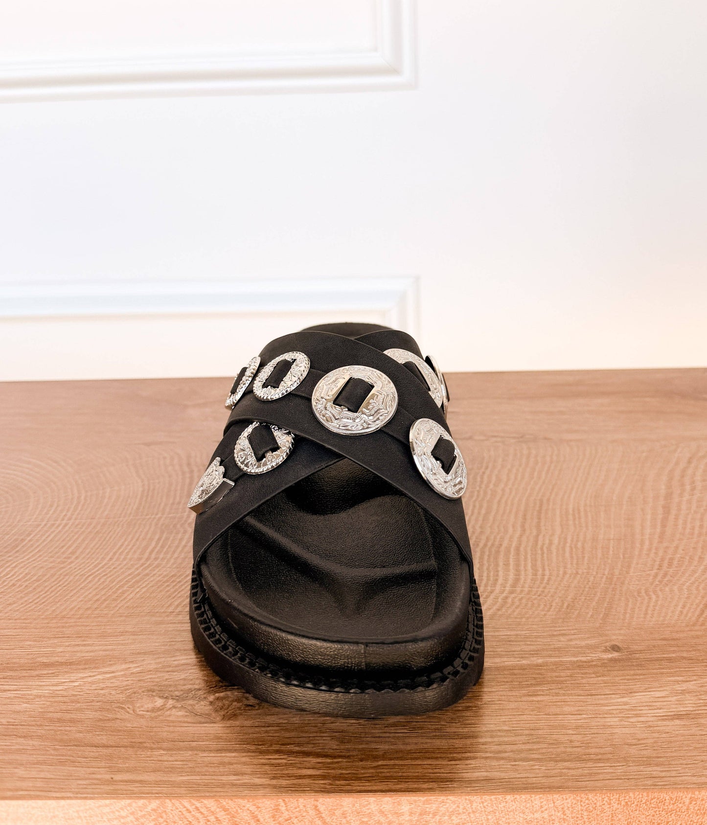Calanthe Western Concho Sandal in Black: 7