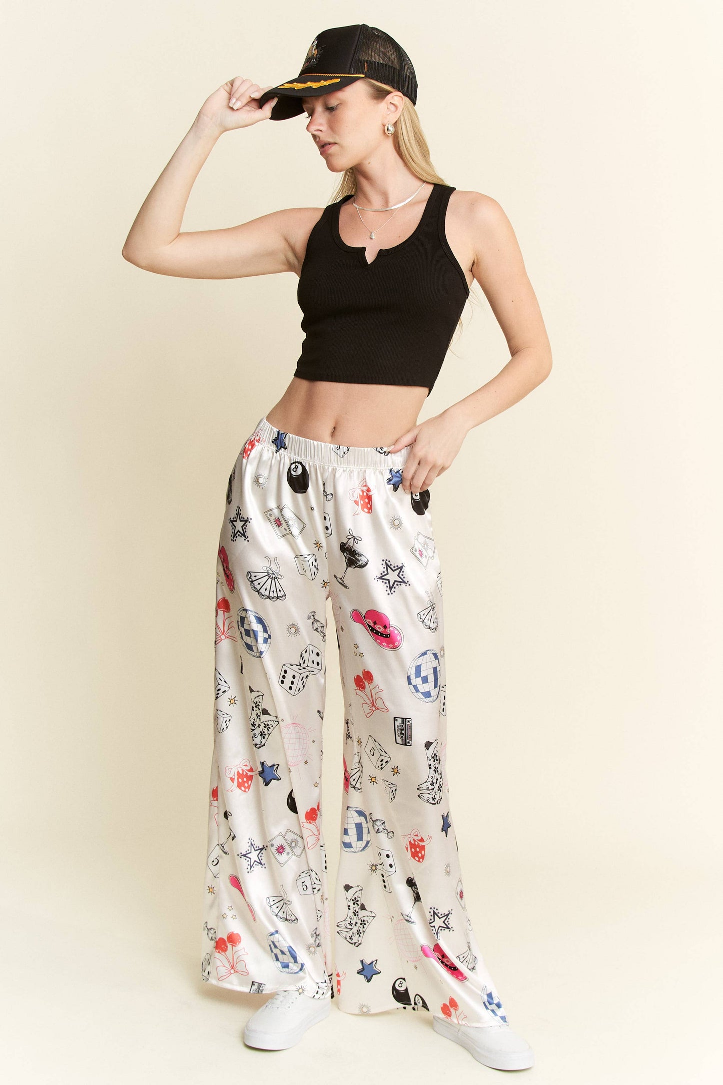PARTY COLLAGE SATIN PANTS: Cream / S