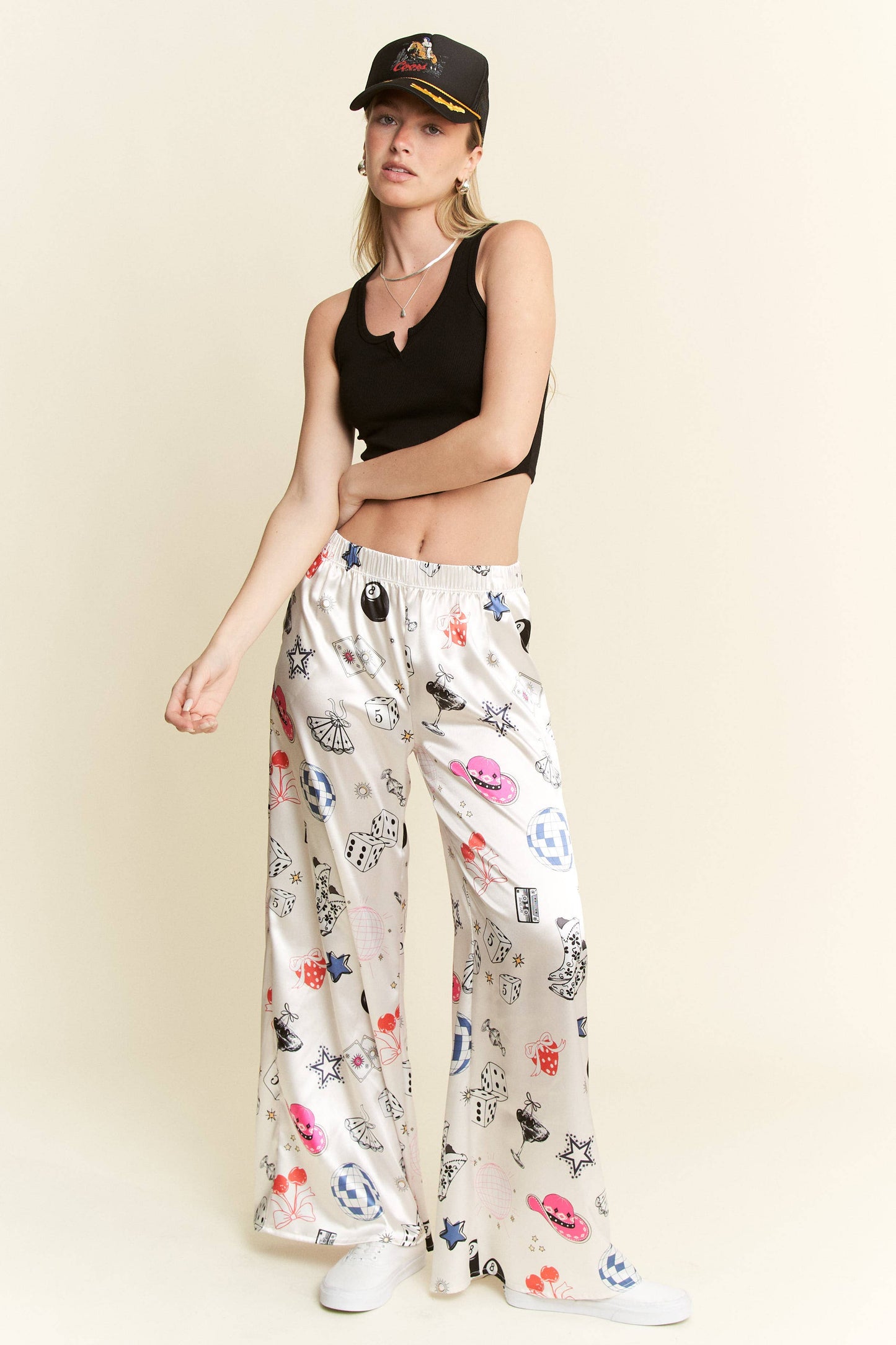PARTY COLLAGE SATIN PANTS: Cream / M