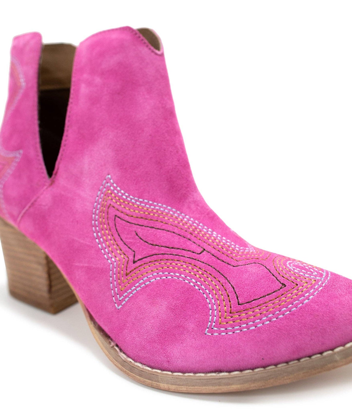 Journee Ankle Boots in Magenta: 8.0