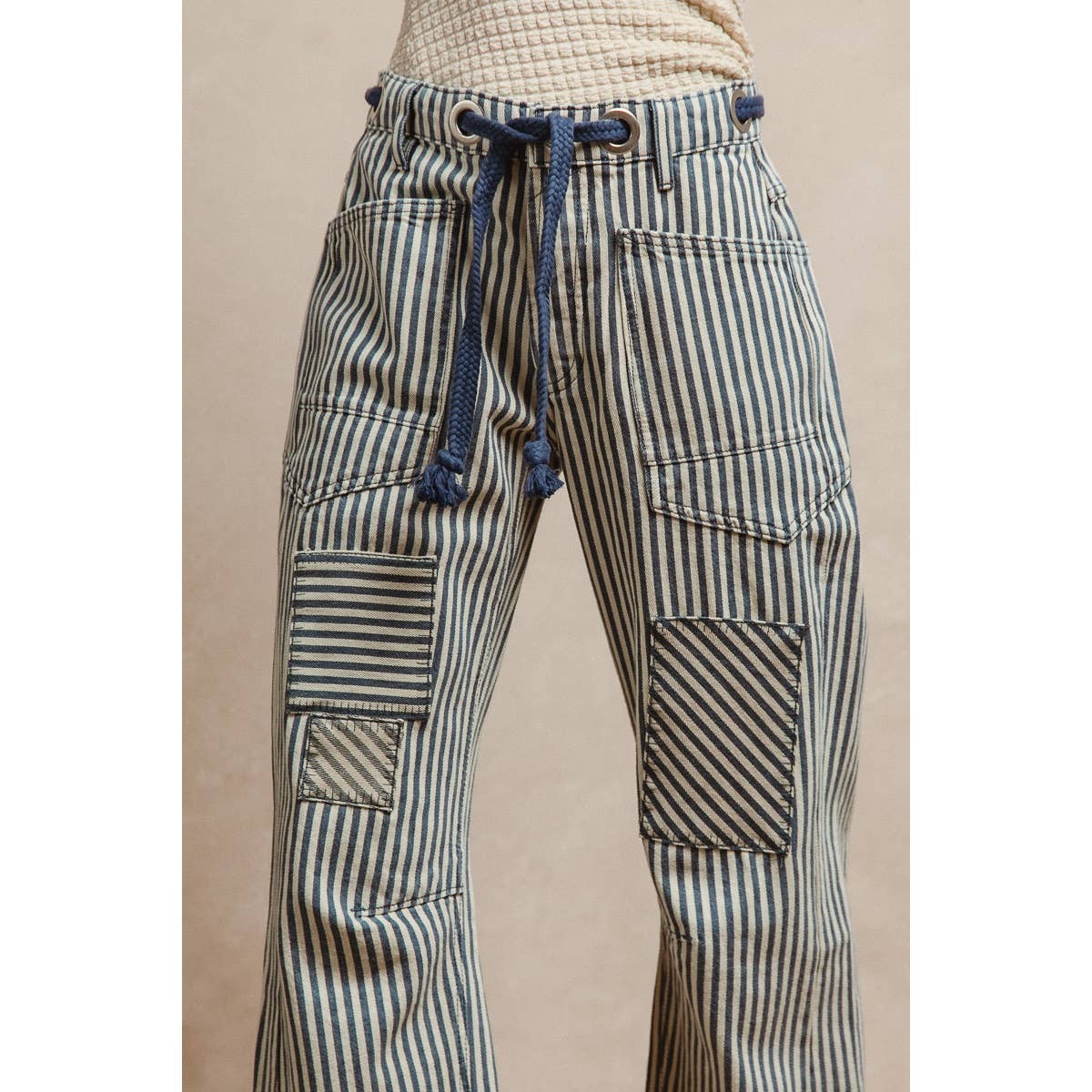 STRIPED TWILL BARREL PANTS: BLACK