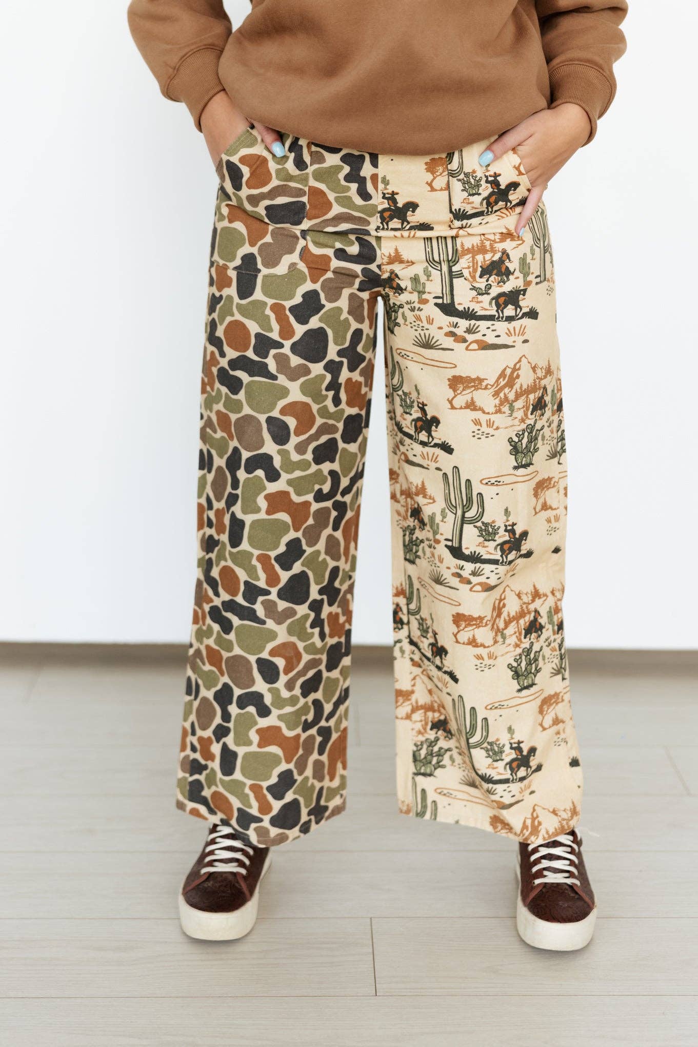 HALF HALF DUCK CAMO / COWBOY PRINT PANT