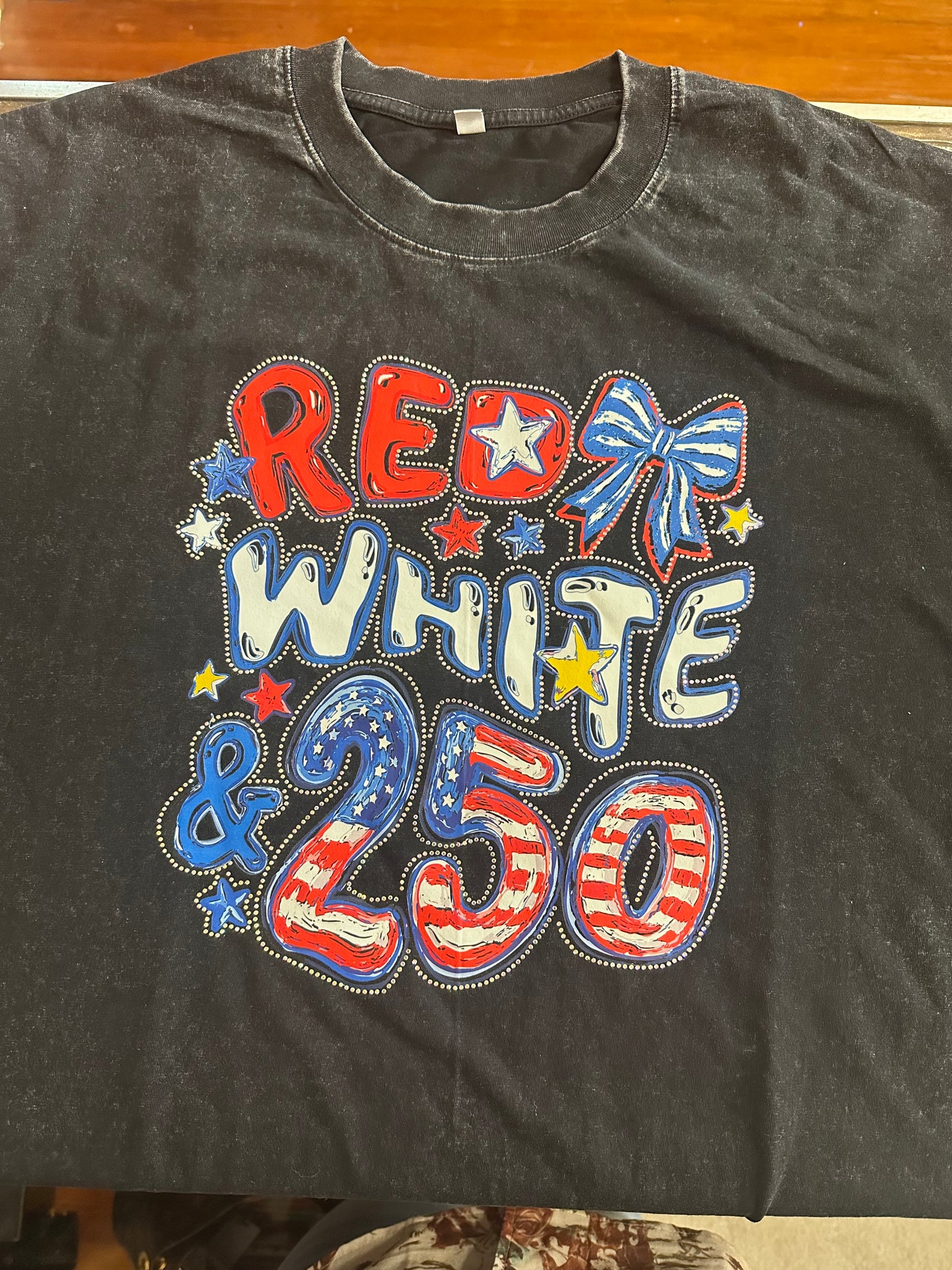 RED, WHITE, 250 TOP