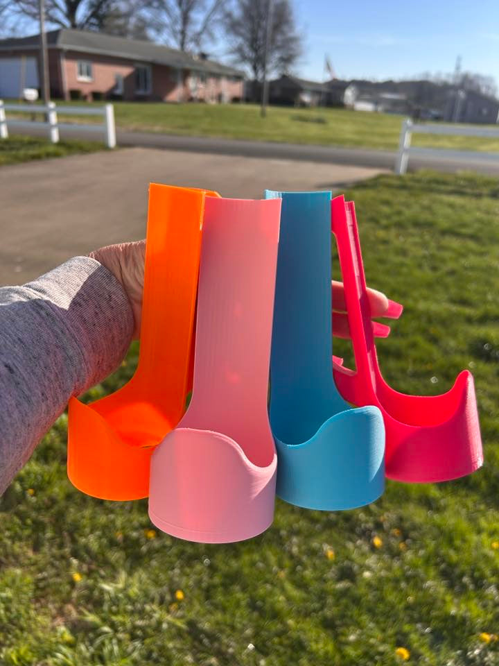 SLIM CAN HOLDER
