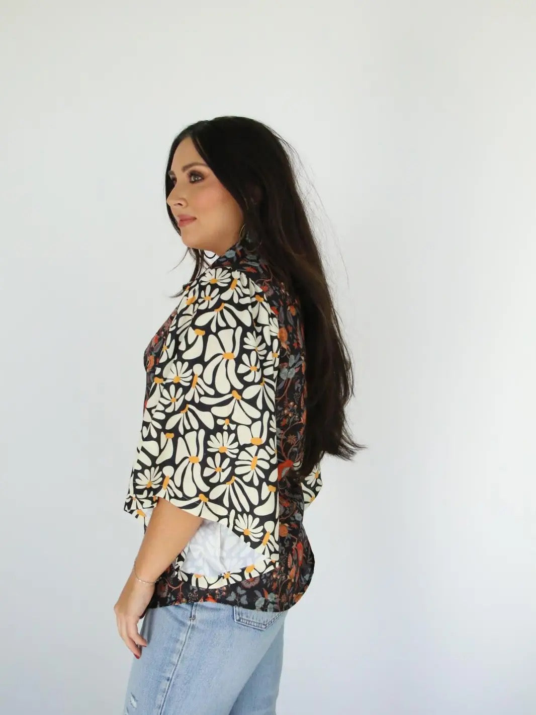 Mixed Pearl Snap -Black Floral
