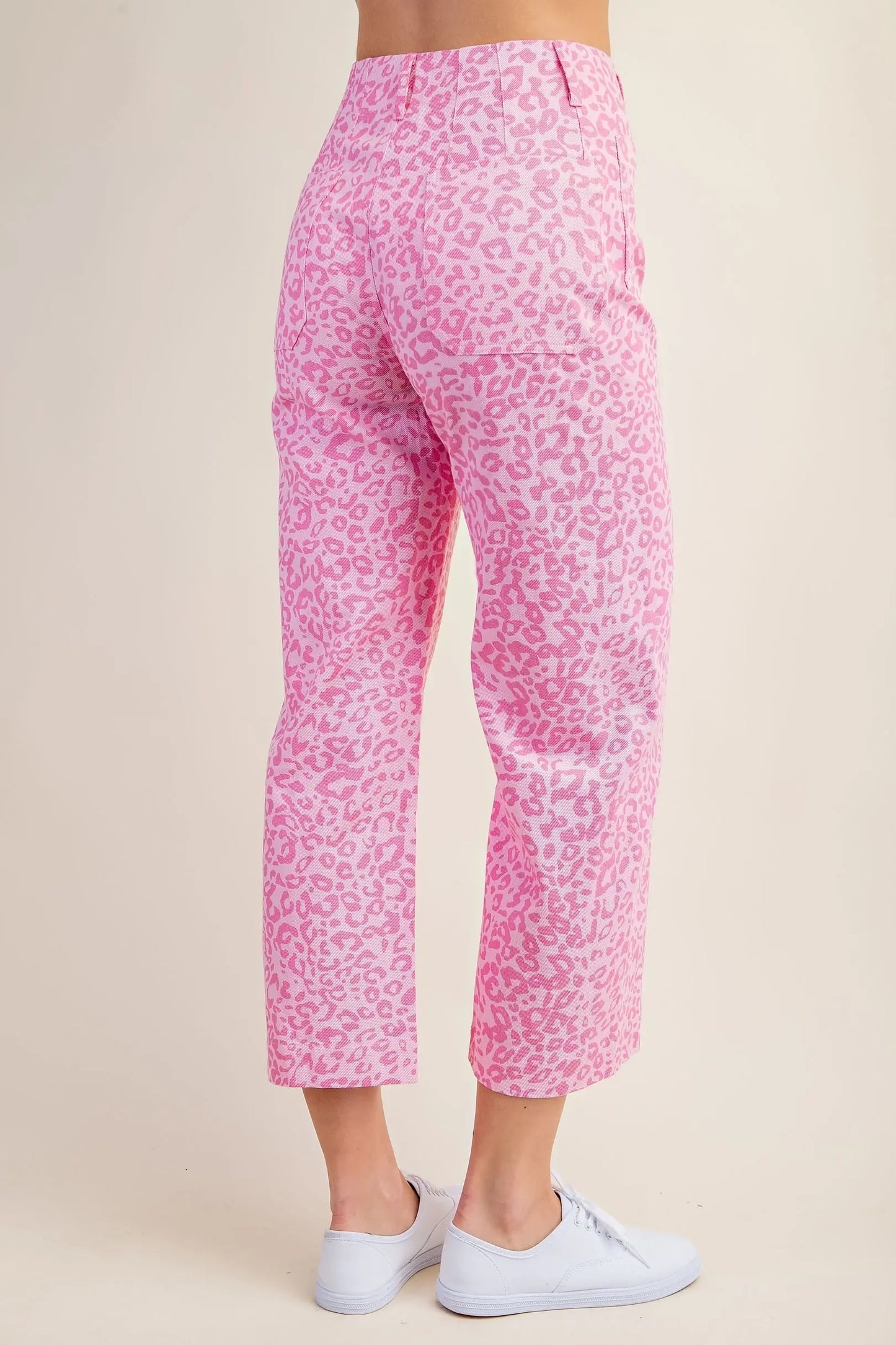 Ankle Cropped Summer Pants in a PINK Leopard Print with Pockets